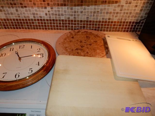 Clock and Pizza stones