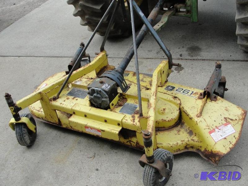 John Deere Grooming Mower