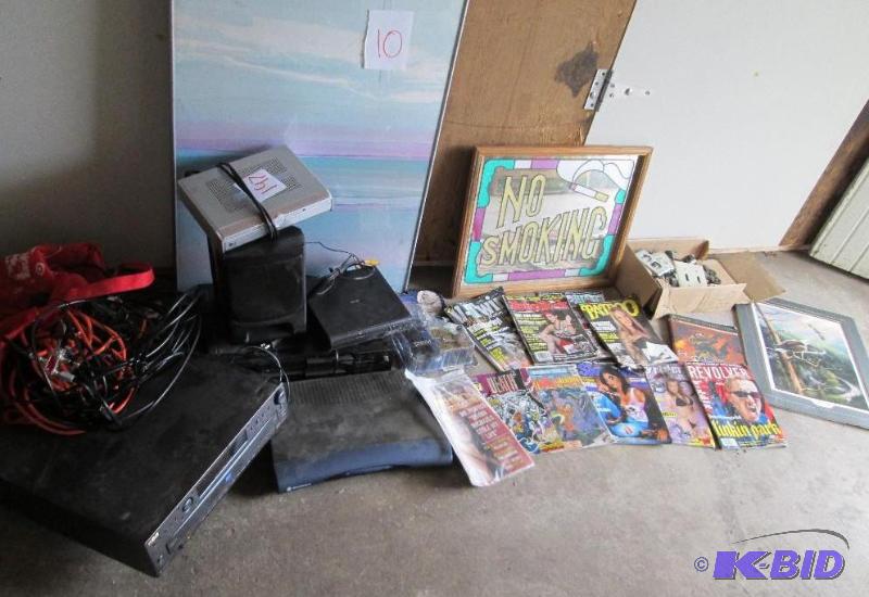 Lot of assorted magazines and electronics - I...