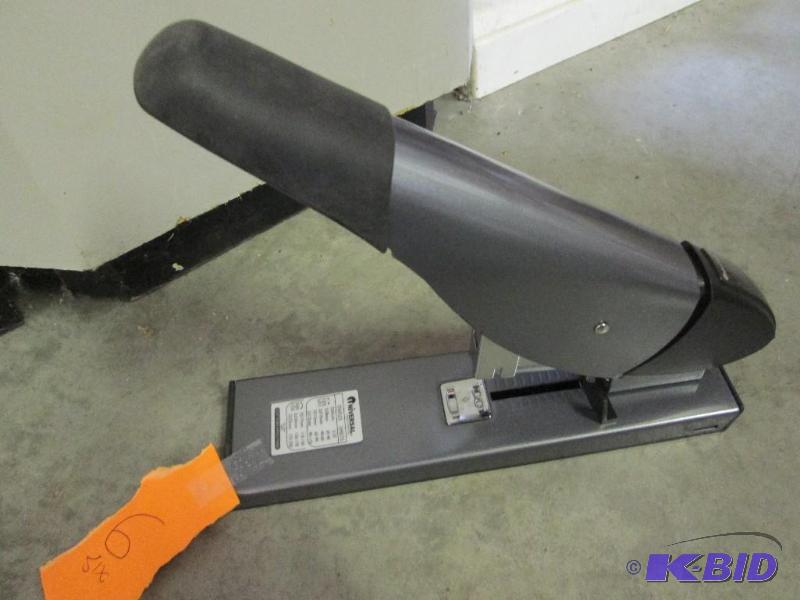 Universal heavy duty large capacity stapler...