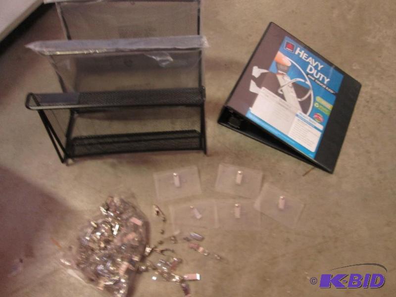 miced lot of office materials, 3-ring-binder,...