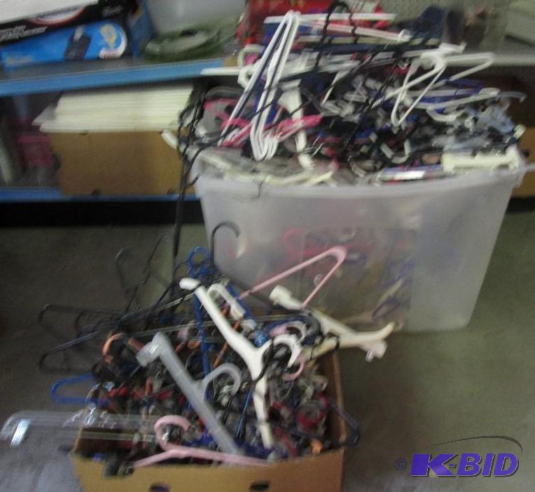 huge lot of mixed hangers, mixed sizes for ad...