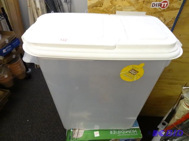 lot 122 image: NEW Pet Food Dispenser for up to 60 lb bags. ...