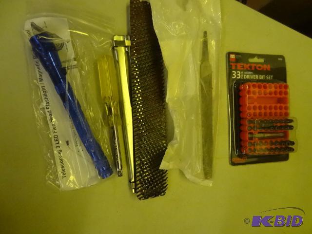 lot 135 image: TOOL LOT NEW Incl. Tekton 33 pc Security Bit ...