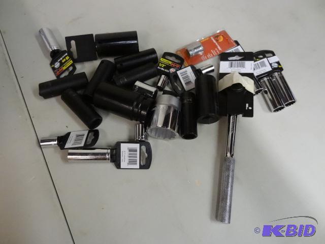 lot 18 image: NEW Large Lot Various Sockets and 1  2 in ra...