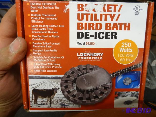 lot 21 image: NEW in Box Allied LockNDry Bucket, Utility, B...