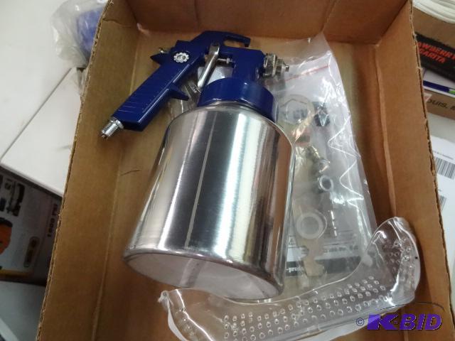 lot 247 image: NEW Pneumatic Air Paint Gun with Safety Goggl...