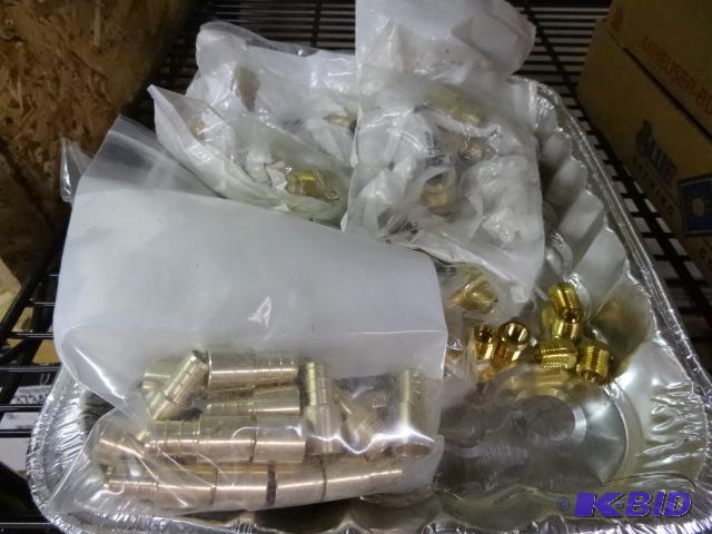 lot 253 image: LARGE LOT NEW BRASS FITTINGS incl qty 20 P406...