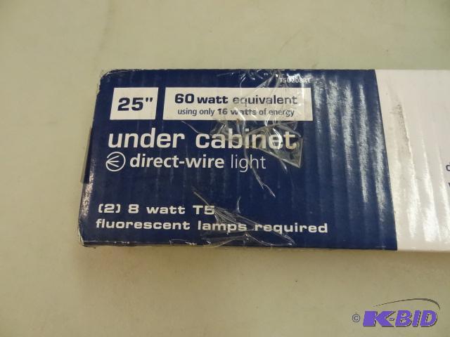 lot 269 image: NEW 18 in Under Cabinet Direct Wire Light fix...