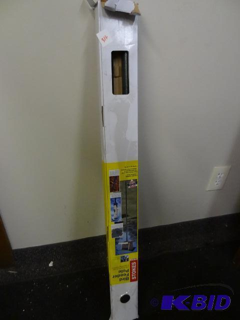 lot 316 image: NEW Stokes Select Bird Feeder Pole...