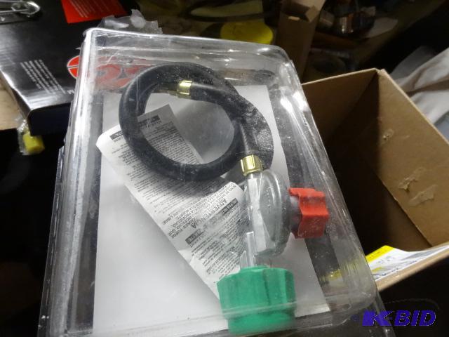 lot 350 image: LOT NEW qty 2 Propane Regulators with hose an...