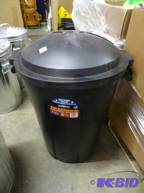 lot 397 image: NEW Rough and Rugged 32 Gallon Multi Purpose ...
