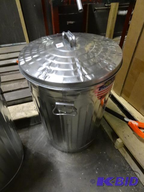 lot 401 image: NEW Behrens 20 Gallon Galvanized Steel Garbag...