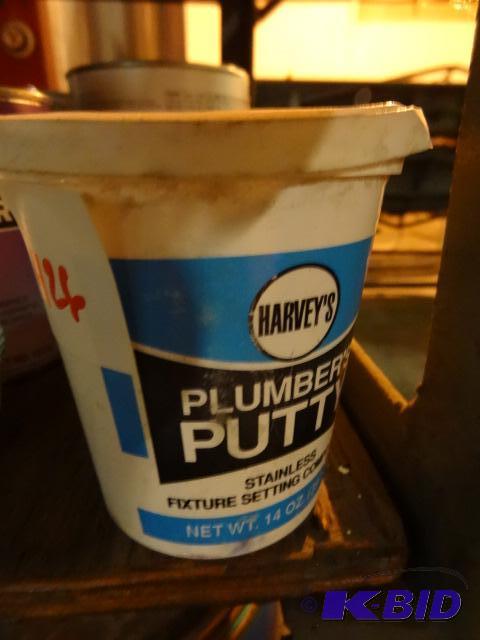 lot 426 image: Plumbers LOT NEW Harveys Plumbers Putty 14 oz...