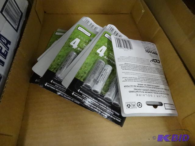 lot 73 image: Qty 6 New 4 pack Moonrays Solar Rechargeable...