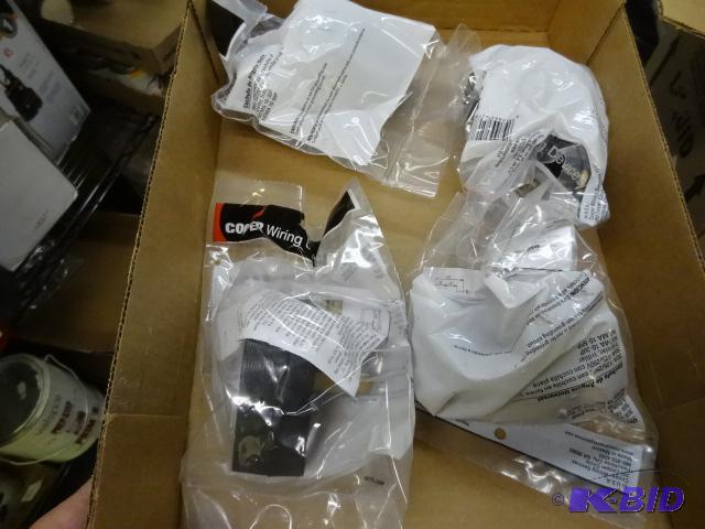 lot 88 image: Qty 4 NEW Cooper Wiring Devices Universal Ang...