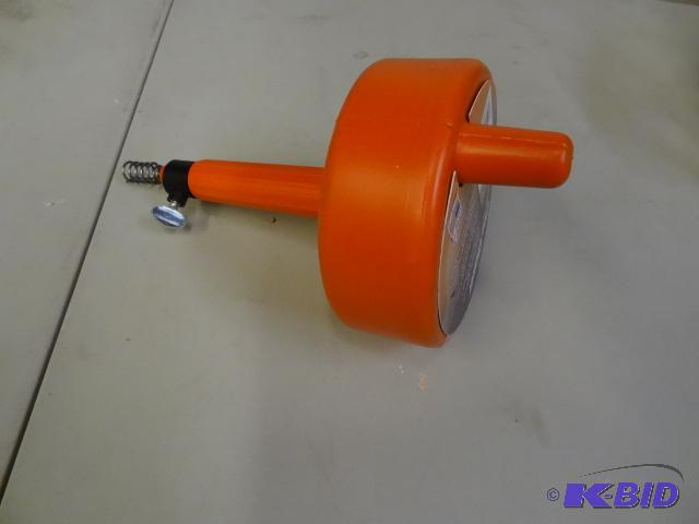 lot 9 image: NEW Clog Chaser Rotating Pipe Snake...