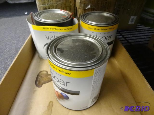 lot 91 image: Qty 3 NEW Valspar IntExt Latex Enamel Gloss ...