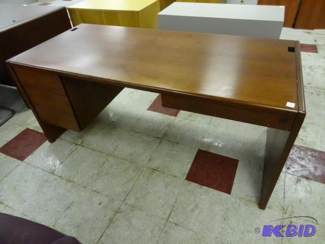 lot 114 image: wood desk with 2 drawers.66x30x29...