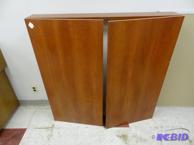 lot 121 image: 48x48 hanging presentation board...