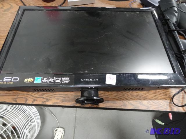lot 177 image: Affinity 23" TV CD player. LE2459D...