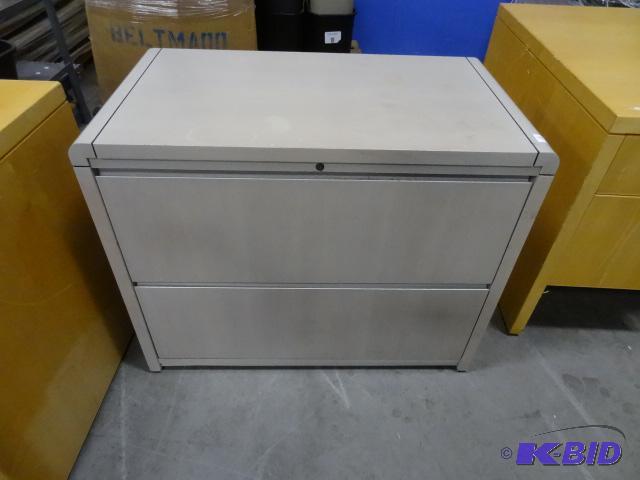 lot 184 image: Laminate 2 drawer lateral file 36x20x29...