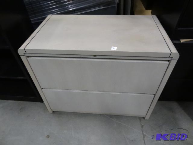 lot 198 image: Laminate 2 drawer lateral file 36x20x29...