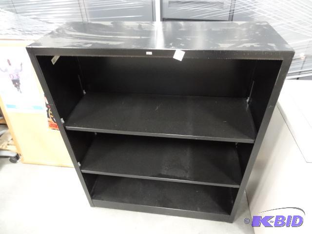 lot 199 image: Home metal book shelf. 34x12x41...