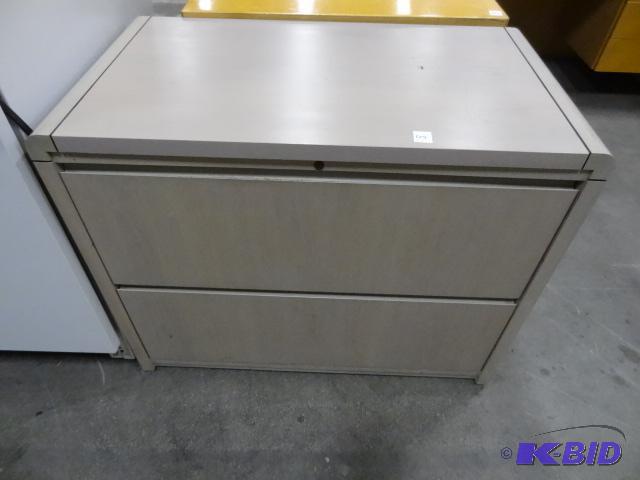 lot 204 image: Laminate 2 drawer lateral file 36x20x29...