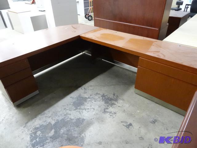 lot 217 image: L shaped office desk . 5 drawer . 2 piece. 80...