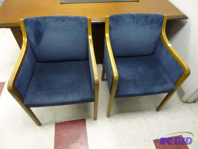 lot 43 image: 2 matching wood framed side chairs...