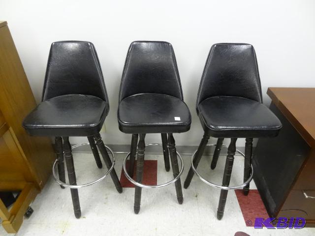 lot 68 image: 3 bar stools. 360 degree swivel. 31" sea...