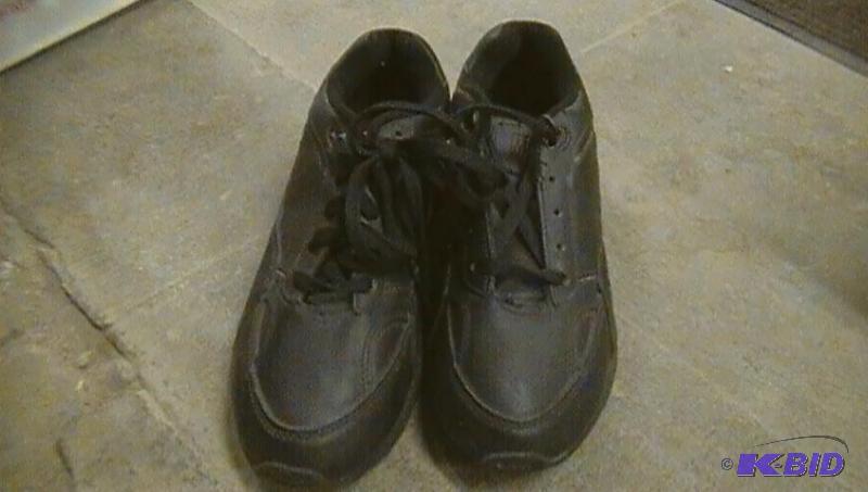 lot 366 image: Magnum HI-Tec size 6...