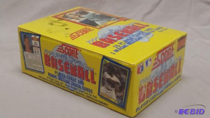 Factory sealed Score 1990 Baseball cards 36 c...