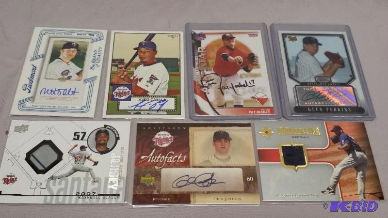 7 Minnesota Twins Baseball cards 5 are signed...