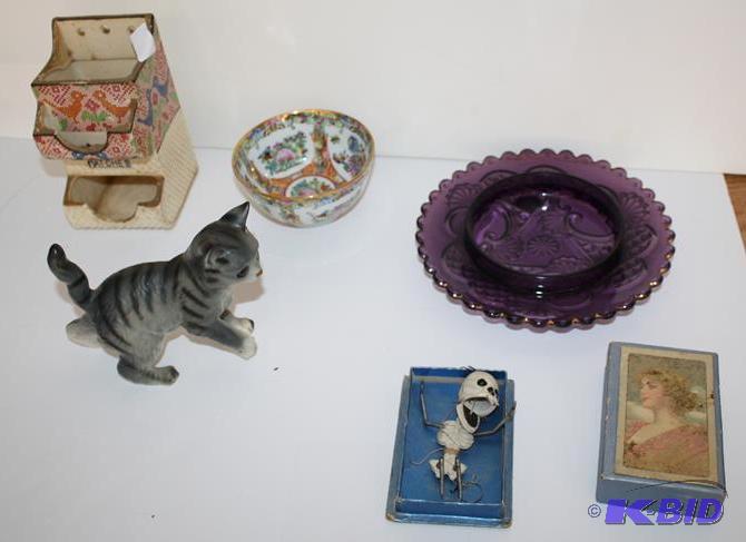 lot 50 image: Vintage - ceramic match holder hand painted i...