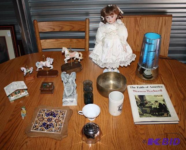 lot 70 image: 2 wooden music boxes 1 stone angel music box ...