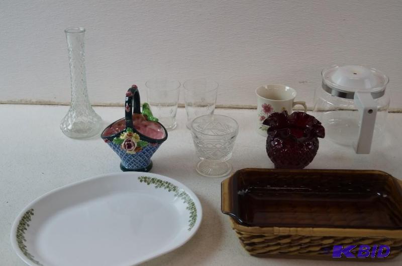 glass diningware