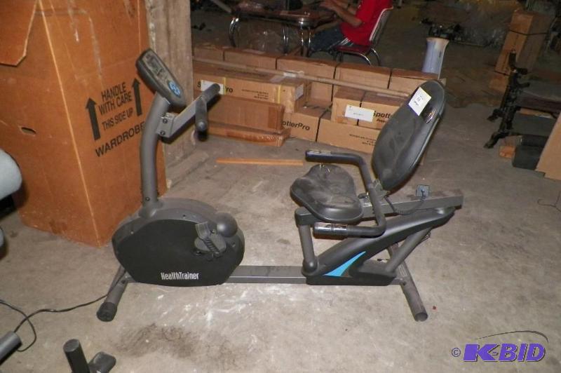 lot 146 image: Health Trainer Recumbent Bike Includes Power Supply Tested & Works