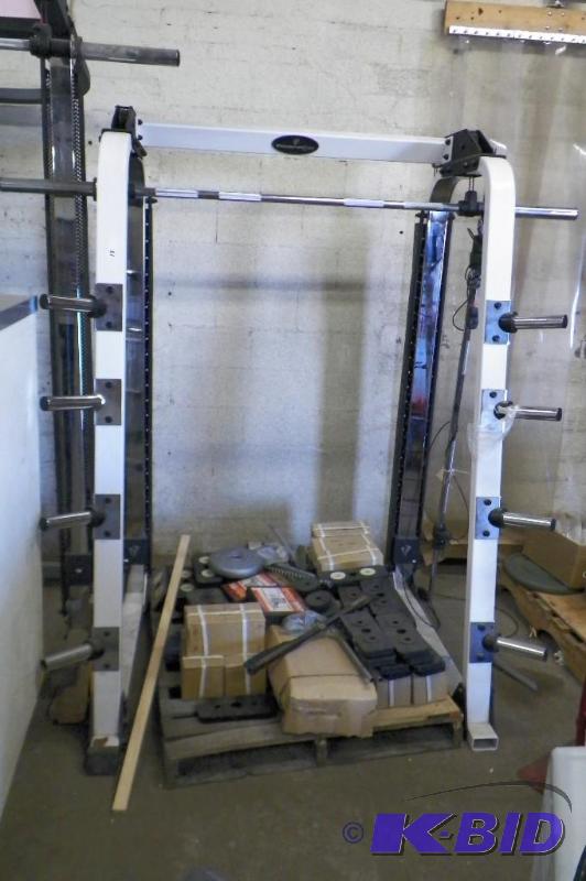 lot 15 image: ProSpot Fitness Squat Rack