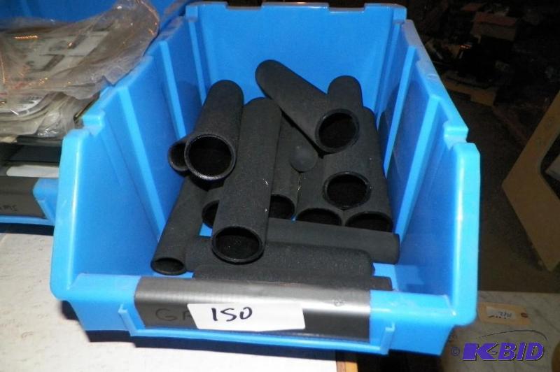 lot 150 image: 14 Rubber Grips