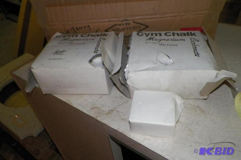 lot 163 image: 2 boxes of gym chalk