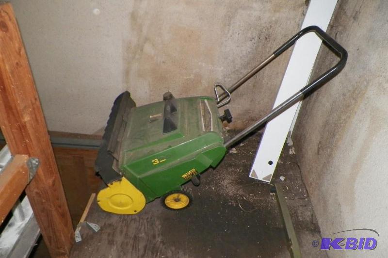 lot 172 image: John Deere Snow Blower