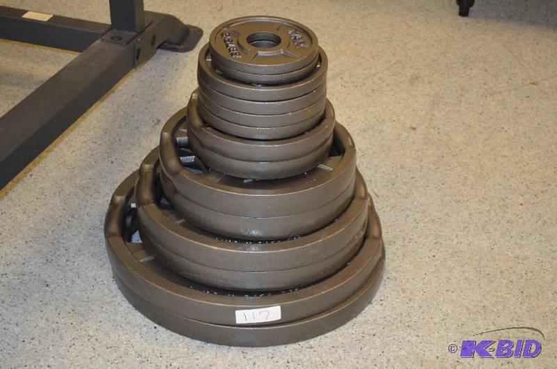 lot 117 image: Olympic weights 14 weights 4 5lbs., 2 2.5lbs...