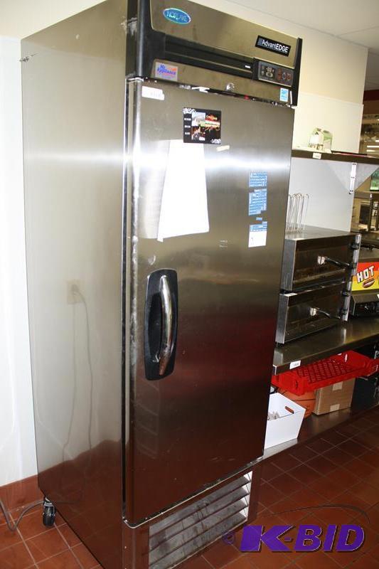 lot 121 image: Norlake Advant Edge Commercial Reach in ...