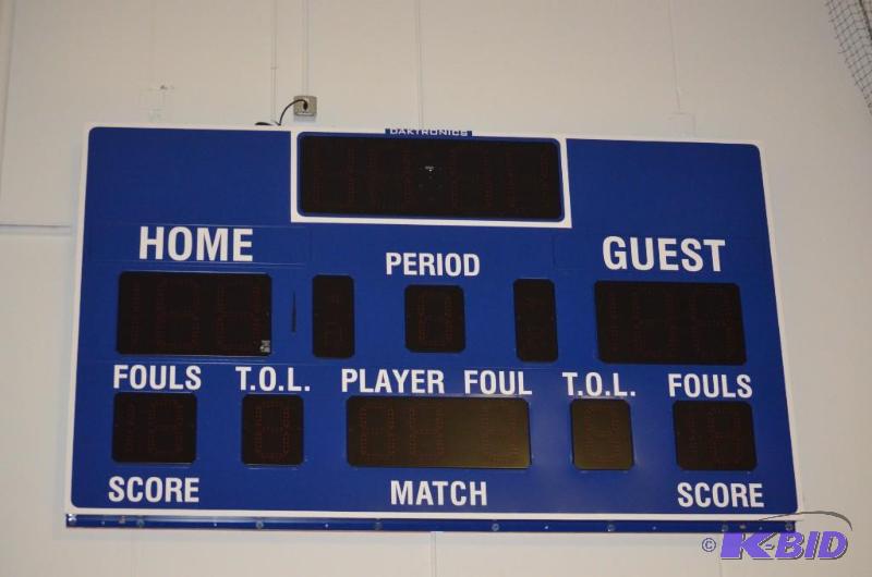 lot 17 image: Ct-3&nbspDaktronics Tuff Sport Indoor Basket...