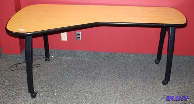 lot 236 image: Kidney shaped wood table on wheels, adjustabl...
