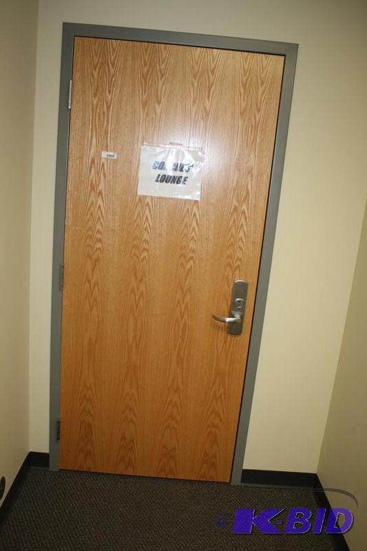 lot 293 image: Oak door 36 x 83" commercial closer, Com...