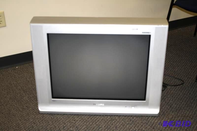 lot 310 image: Samsung Television model K55AHR29A10 DYNA fla...