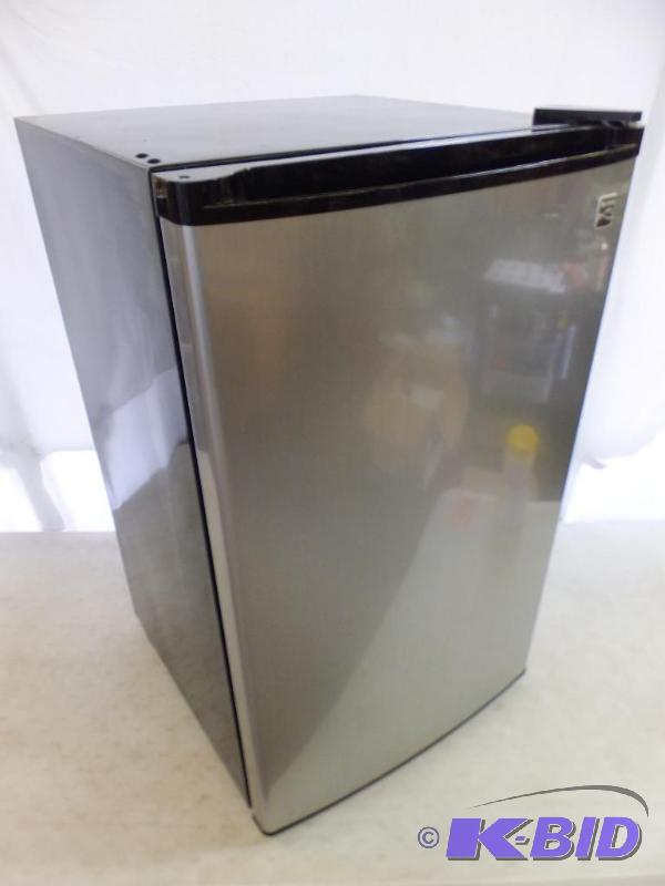 Small Refrigerator